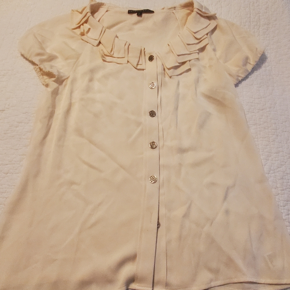 Cream Ruffle Button-Up Blouse - Picture 3 of 5